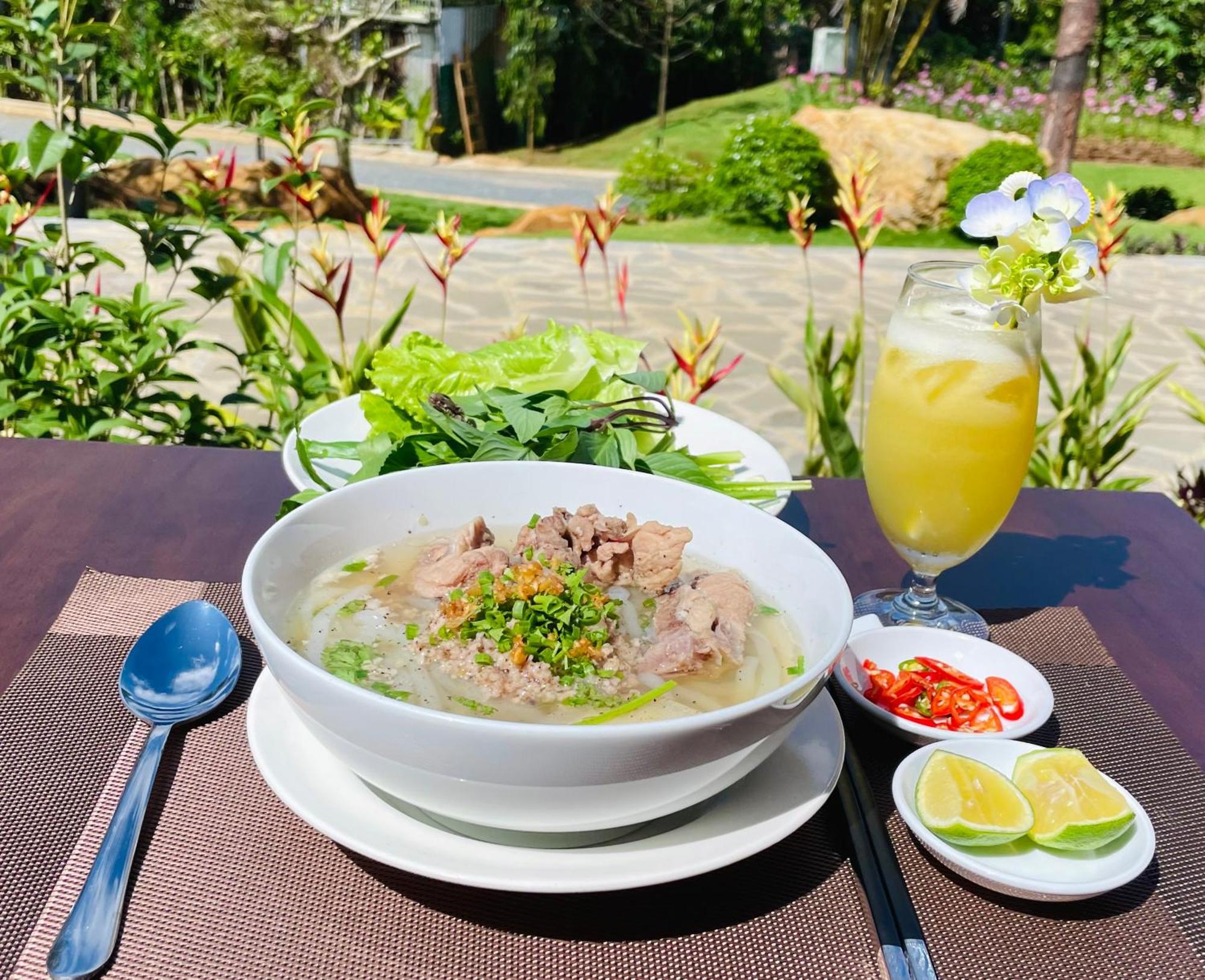 Sunflower Hotel & Resort Bảo Lộc Esterno foto